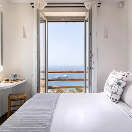 Olivia Mykonos