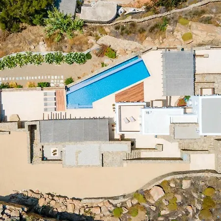 Olivia Mykonos * アギオス・ステファノス