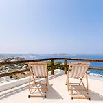 Olivia Mykonos *